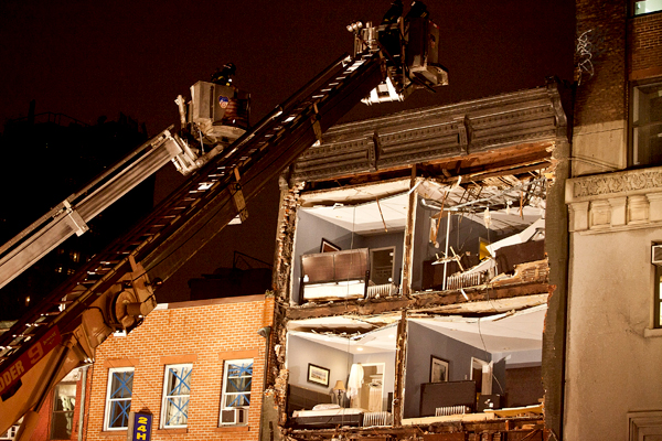 صور إعصار ساندي في امريكا ونيسان وإنفنتي يعرضان أسعار خاصه وتسهيلات لإستبدال السيارت المحطمة 127