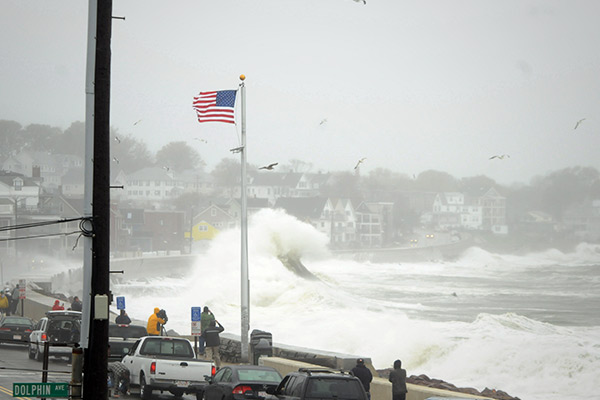 صور إعصار ساندي في امريكا ونيسان وإنفنتي يعرضان أسعار خاصه وتسهيلات لإستبدال السيارت المحطمة 143