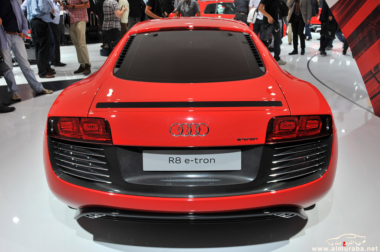 اودي ار 8 2013 في معرض شيكاغو للسيارات Audi R8 2013 6