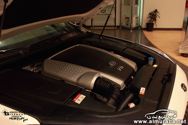 كيا كوريس 2014 تقوم بإضافة محرك V8 وتضيف تطويرات تقنية جديدة Kia Quoris 72