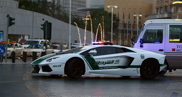 “ضاحي خلفان”: ستتم مصادرة جميع السيارات التي تقوم بتشغيل الموسيقى المزعجة في مدينة دبي