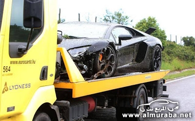 "بالصور" حادث تحطم سيارة لامبورجيني افنتادور في المجر Lamborghini Aventador 5