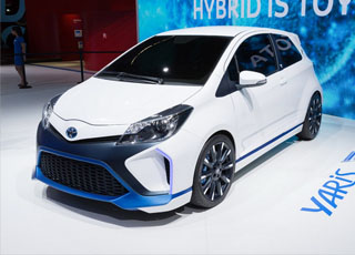 مفهوم تويوتا ياريس الهجينة الجديدة ينعرض في المانيا بمعرض فرانكفورت للسيارات Toyota Yaris 6