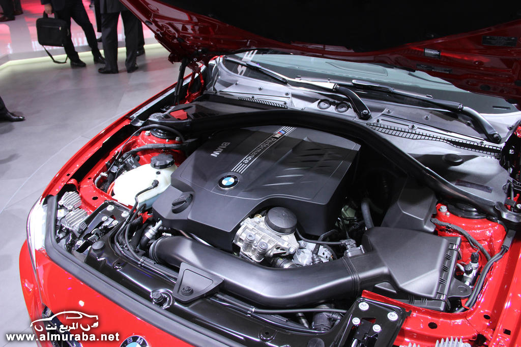 2014-BMW-M235i-13
