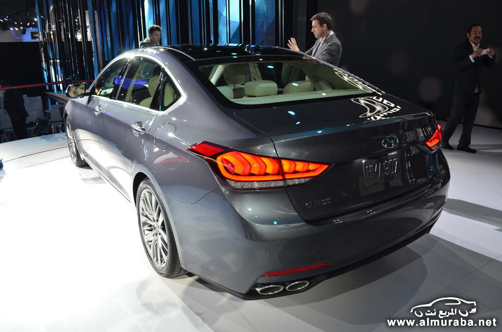 2015-Hyundai-Genesis-06