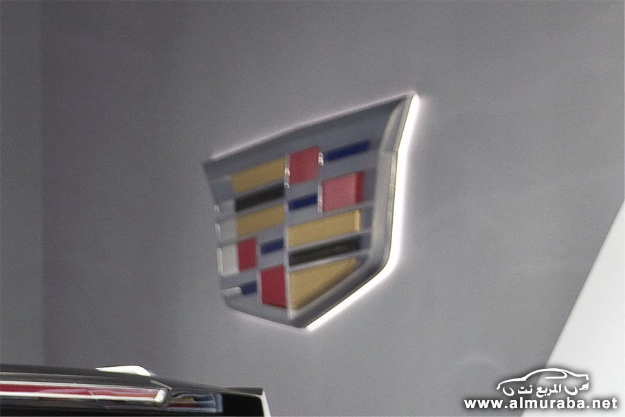 2015-New-Cadillac-Escalade-4[3]
