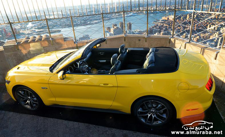 2015-ford-mustang-convertible-atop-the-empire-state-building-photo-590107-s-787x481
