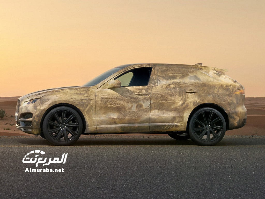 2017-Jaguar-F-Pace-in-the-UAE-2