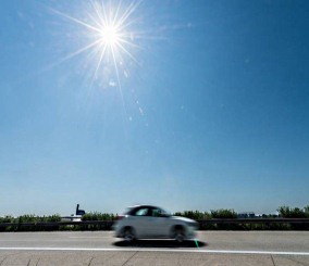 "تقرير" هل تضر أشعة الشمس المباشرة بلون السيارة وكفراتها ومحركاتها؟ 4