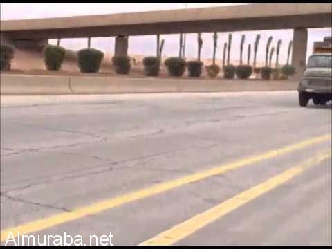 "بالفيديو" سائق متهور يقود شاحنته عكس الاتجاه في وضح النهار بالقصيم 2