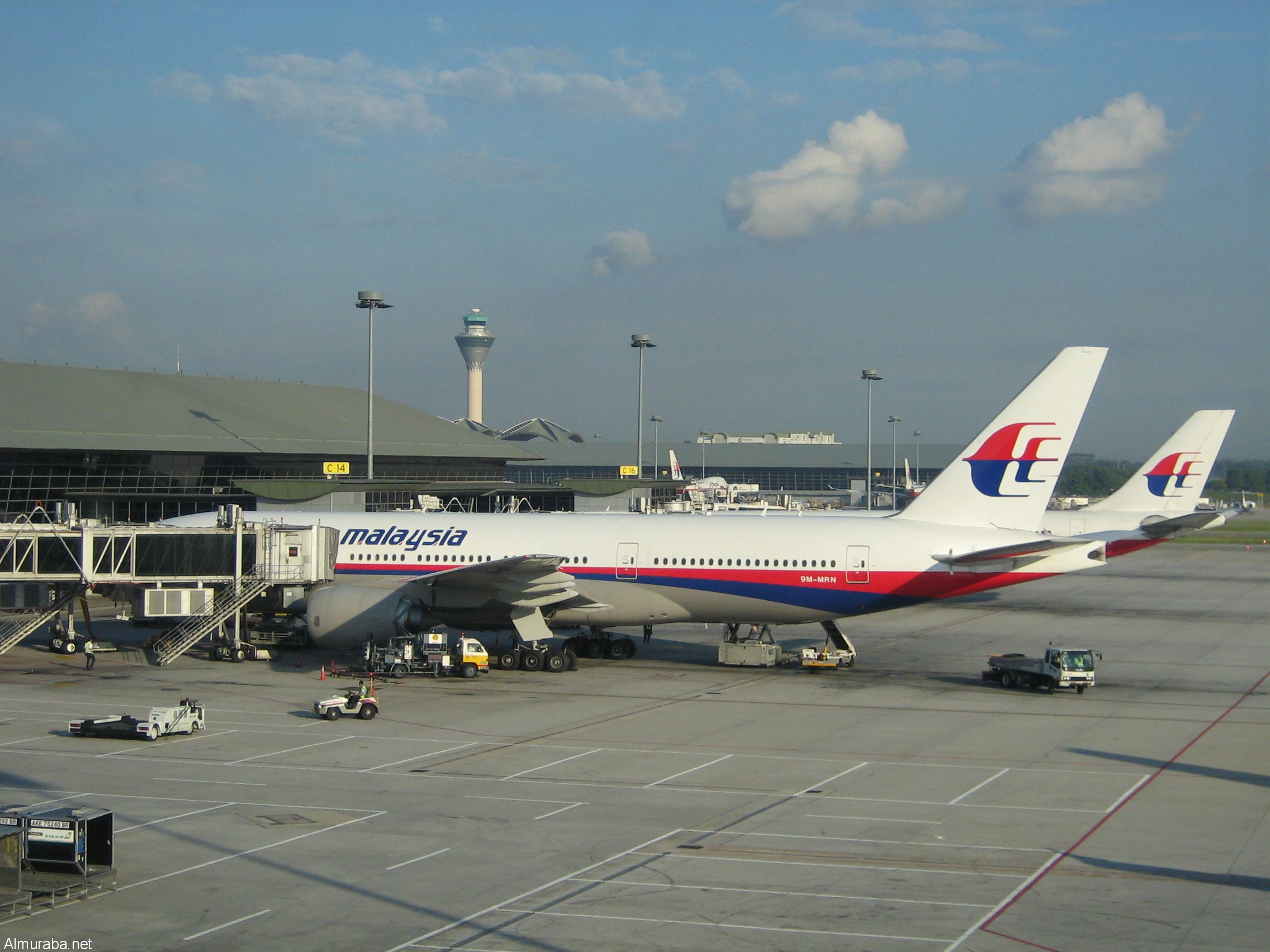 "مطار ماليزيا" يبحث عن رجل أعمال ثري قام بترك 3 طائرات بوينج 747 مهجوة أكثر من عام 3