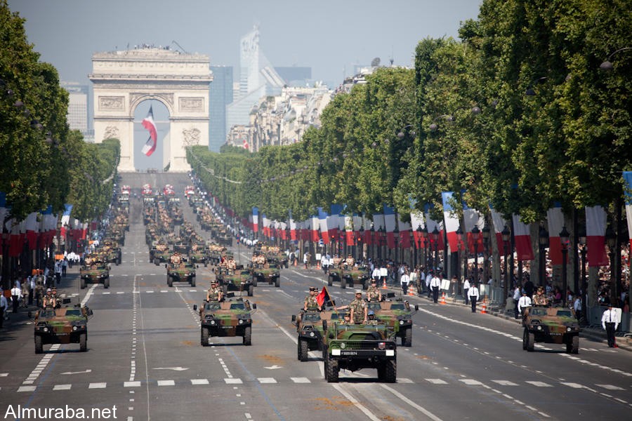 Dfil du 14 Juillet 2013  Paris sur les Champs-Elysees.