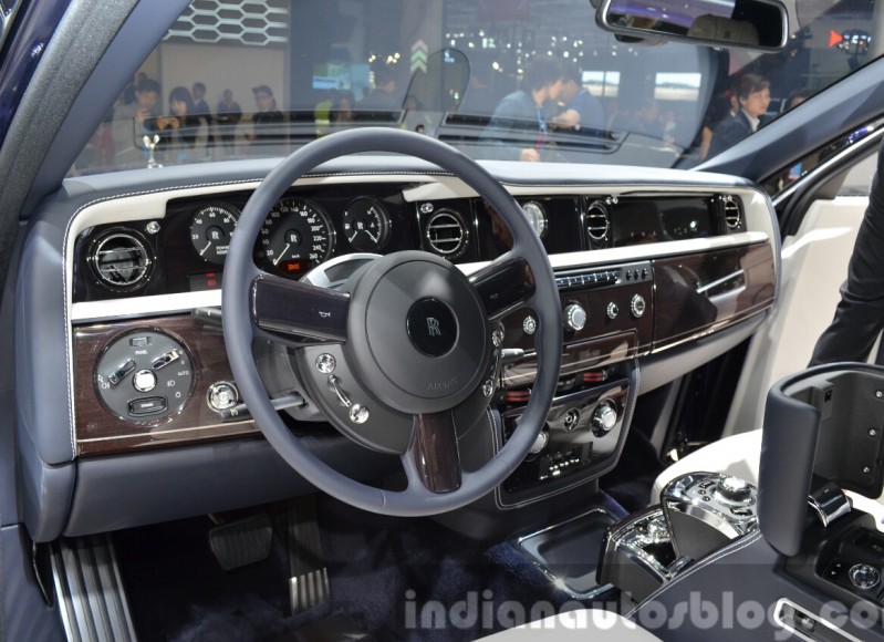 2015-Rolls-Royce-Phantom-Limelight-Collection-dashboard-at-the-Auto-Shanghai-2015