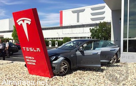 "تيسلا" تنهي برنامج دعم أسعار السيارات المستعملة Tesla 3