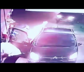 “فيديو“ شاهد ماذا يحدث اذا أبقيت سيارتك مشغلة أثناء تعبئة البنزين!