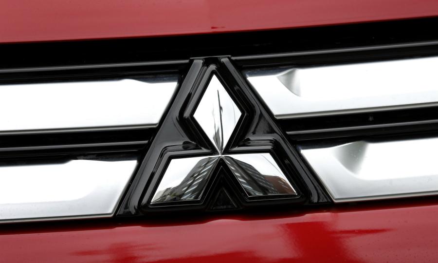 "ميتسوبيشي" تسجل أول خسارة فصلية في ستة أعوام بتأثير فضيحة كفاءة الوقود Mitsubishi 5