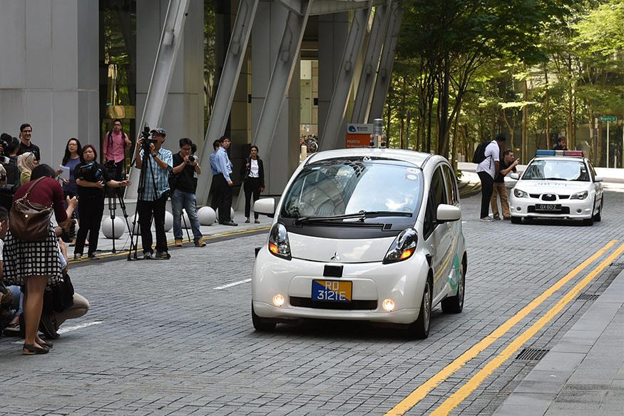 تاكسي وحافلة ذاتية القيادة تقدم تقني غير مسبوق في سنغافورة 1