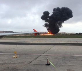 ”فيديو” شاهد لحظة تحطم طائرة فوق مطار مالطا عقب إقلاعها بقليل 1