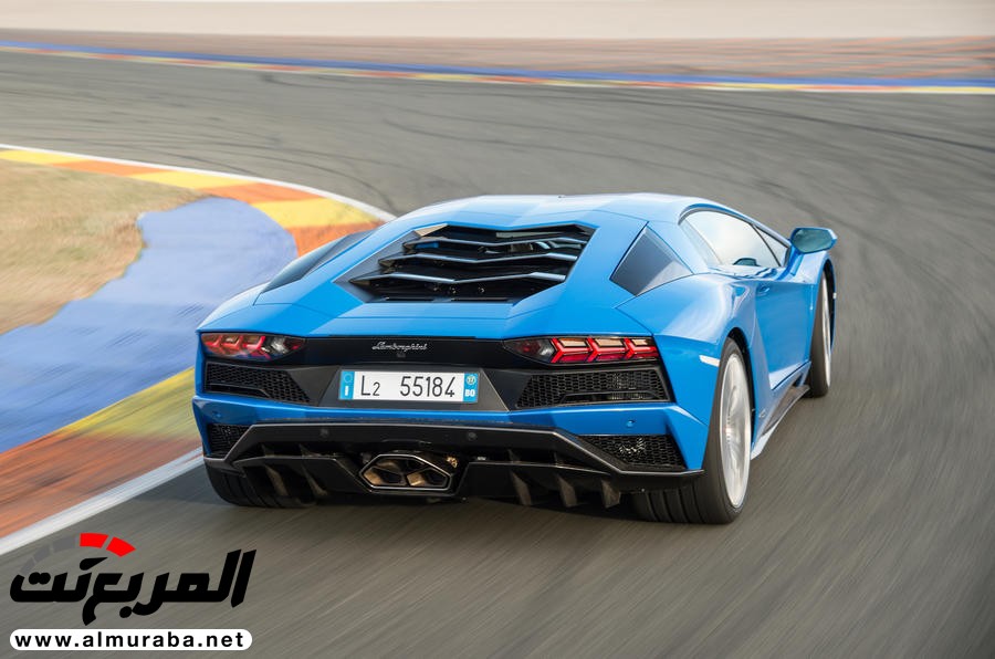 "تقرير ومواصفات وصور" لامبورجيني أفينتادور إس 2017 الجديدة بسعر 1.2 مليون ريال سعودي Lamborghini Aventador S 4