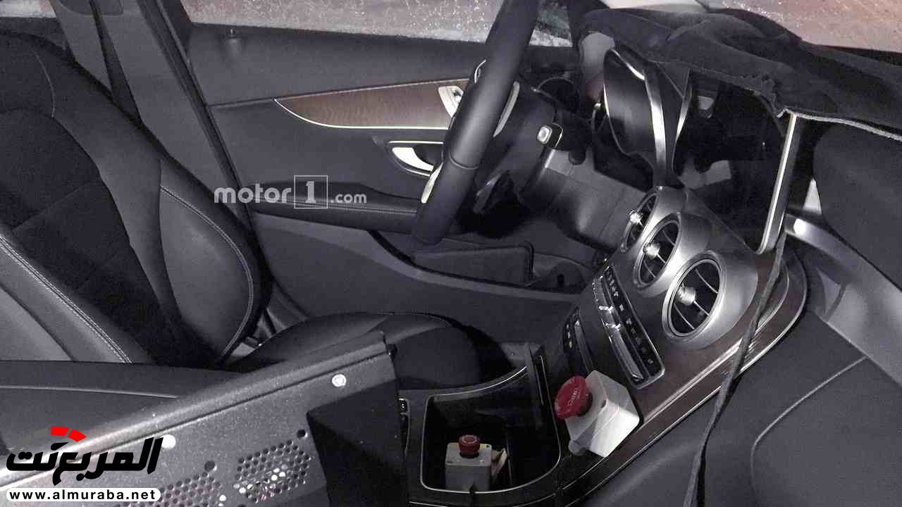 "صور تجسسية" أثناء اختبار فيس ليفت "مرسيدس بنز" C-Class إيستيت 2018 Mercedes-Benz 35