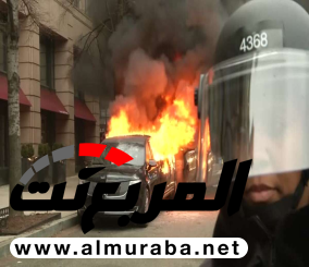 “فيديو” شاهد إحراق سيارة لينكون ليموزين أثناء المظاهرات ضد الرئيس ترامب في يوم تنصيبه
