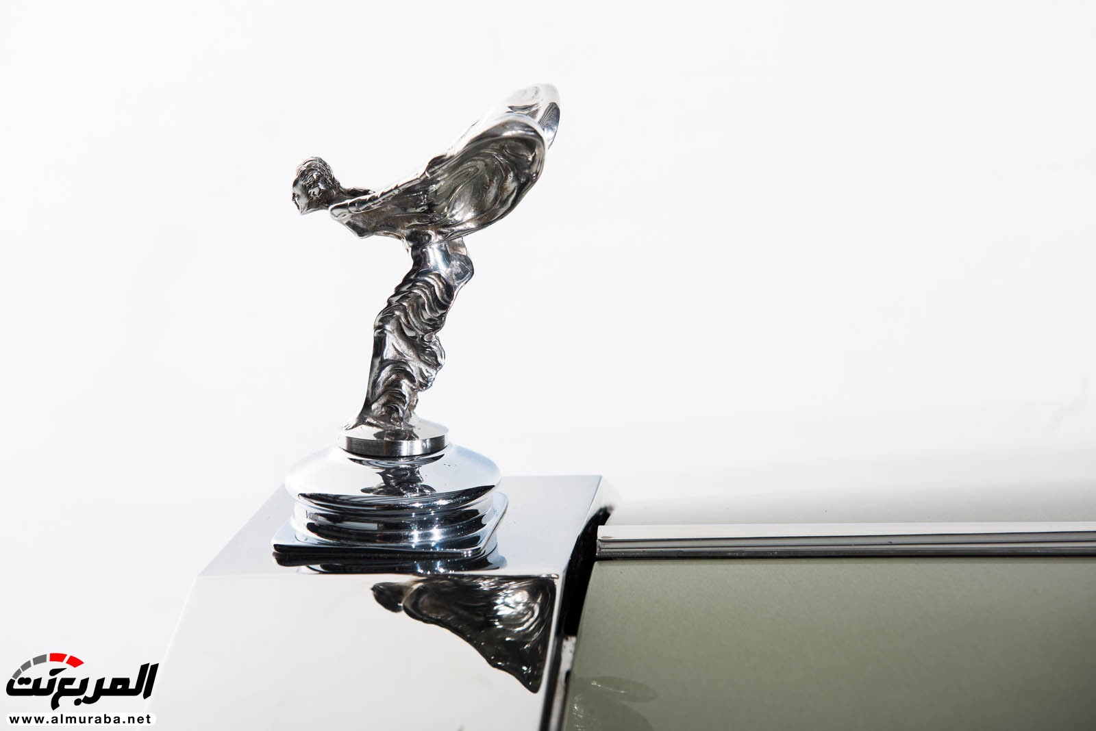 "رولز رويس" سيلفر كلاود 1959 ذات هيكلة الواجن تتوجه لتباع في مزاد عالمي Rolls-Royce Silver Cloud 66