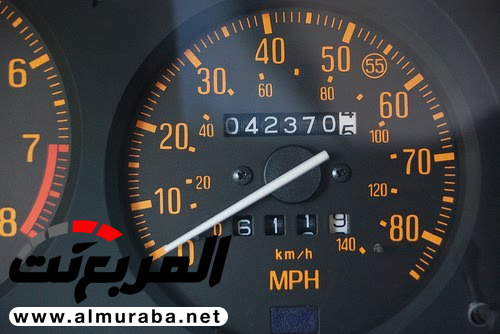لماذا تجد علامات السرعة الموجودة داخل عداد السيارة أكبر من السرعة الفعلية؟ 2