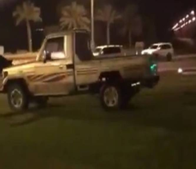 "فيديو" الشرطة الإماراتية تعلن إلقاء القبض على مفحطين في سيارة تويوتا شاص مسروقة 6