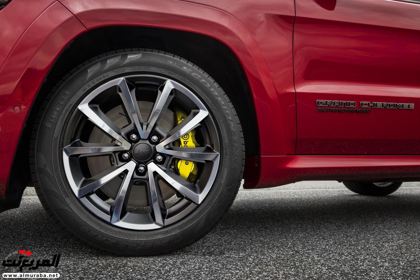 جيب جراند شيروكي تراك هوك 2018 أقوى SUV في العالم ينكشف سعرها 17