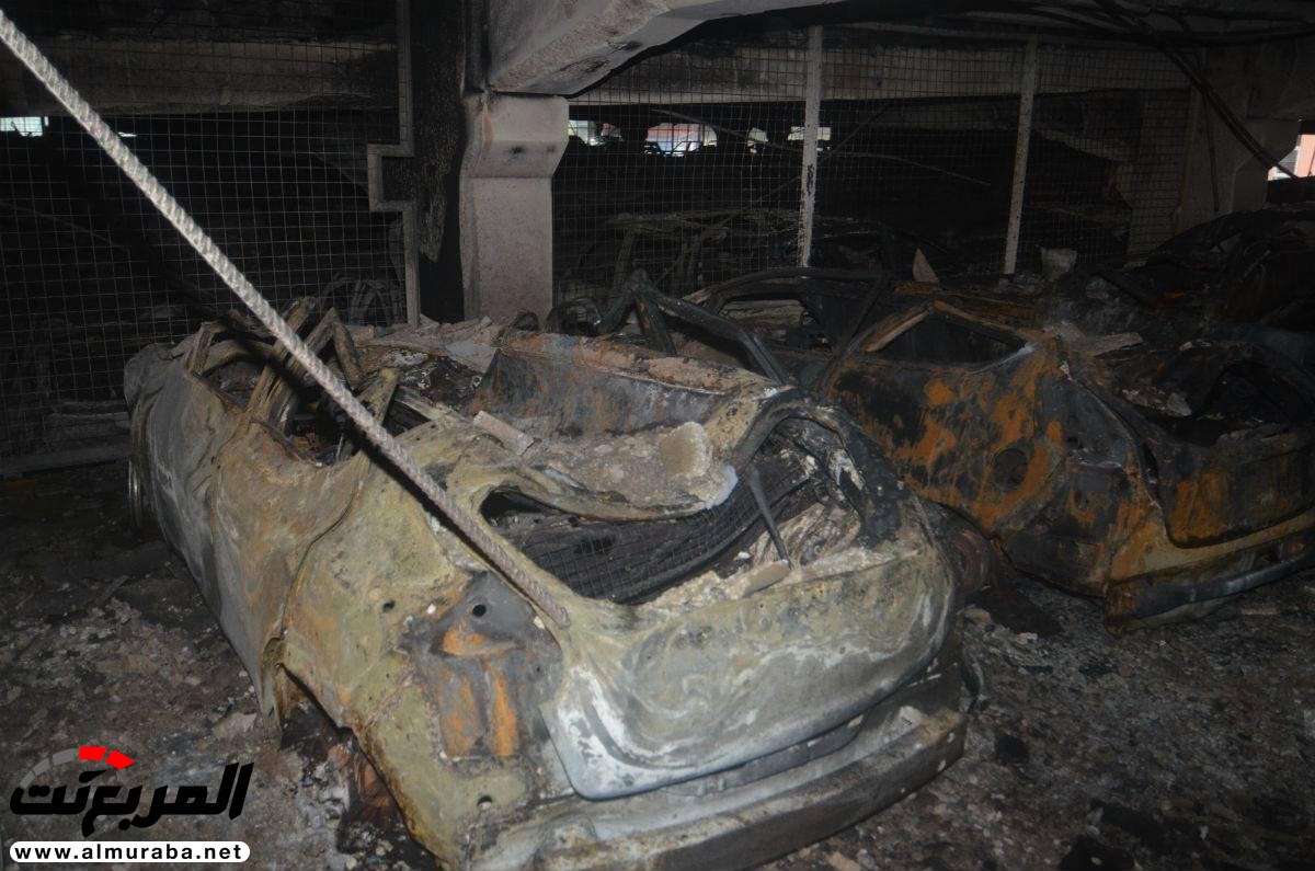 "بالفيديو والصور" 1,400 سيارة دمرت بالكامل بحريق مرآب في ليفربول 14