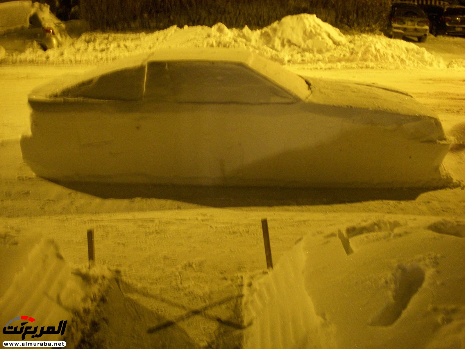"بالصور" شرطي كندي يخالف سيارة مزيفة "مصنوعة من الثلج" 4