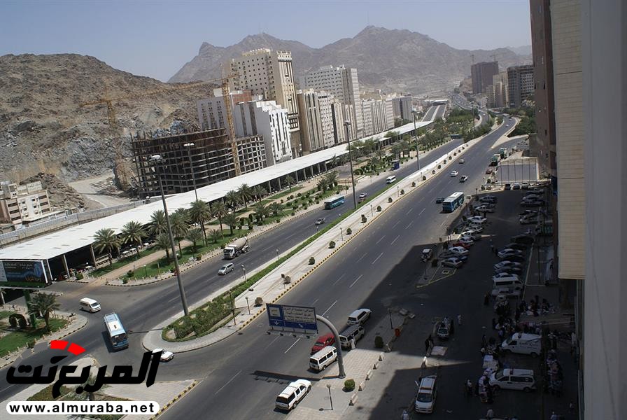 شاحنة بدون سائق تتحرك فجأة وتدهس شخصاً في مكة في حادثة غريبة 2