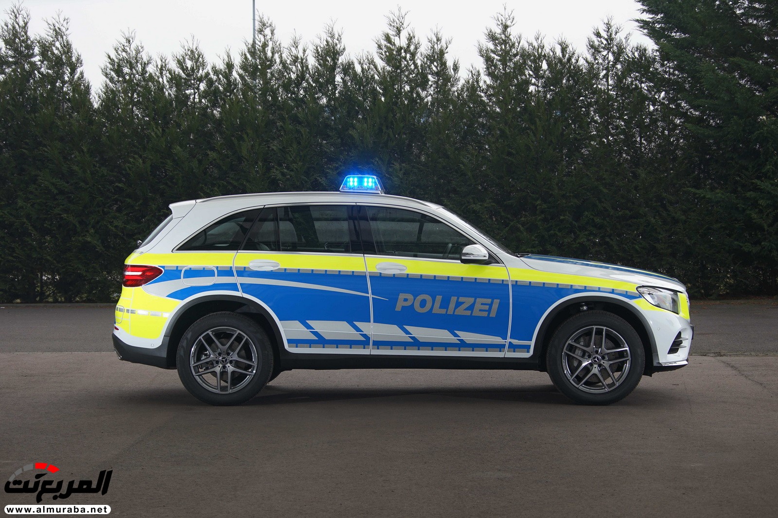 مرسيدس تقدم سياراتها الجديدة لأسطول الشرطة الألمانية 3