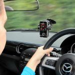 فرنسا تحظر استخدام السائقين للهواتف حتى أثناء توقف السيارة 8