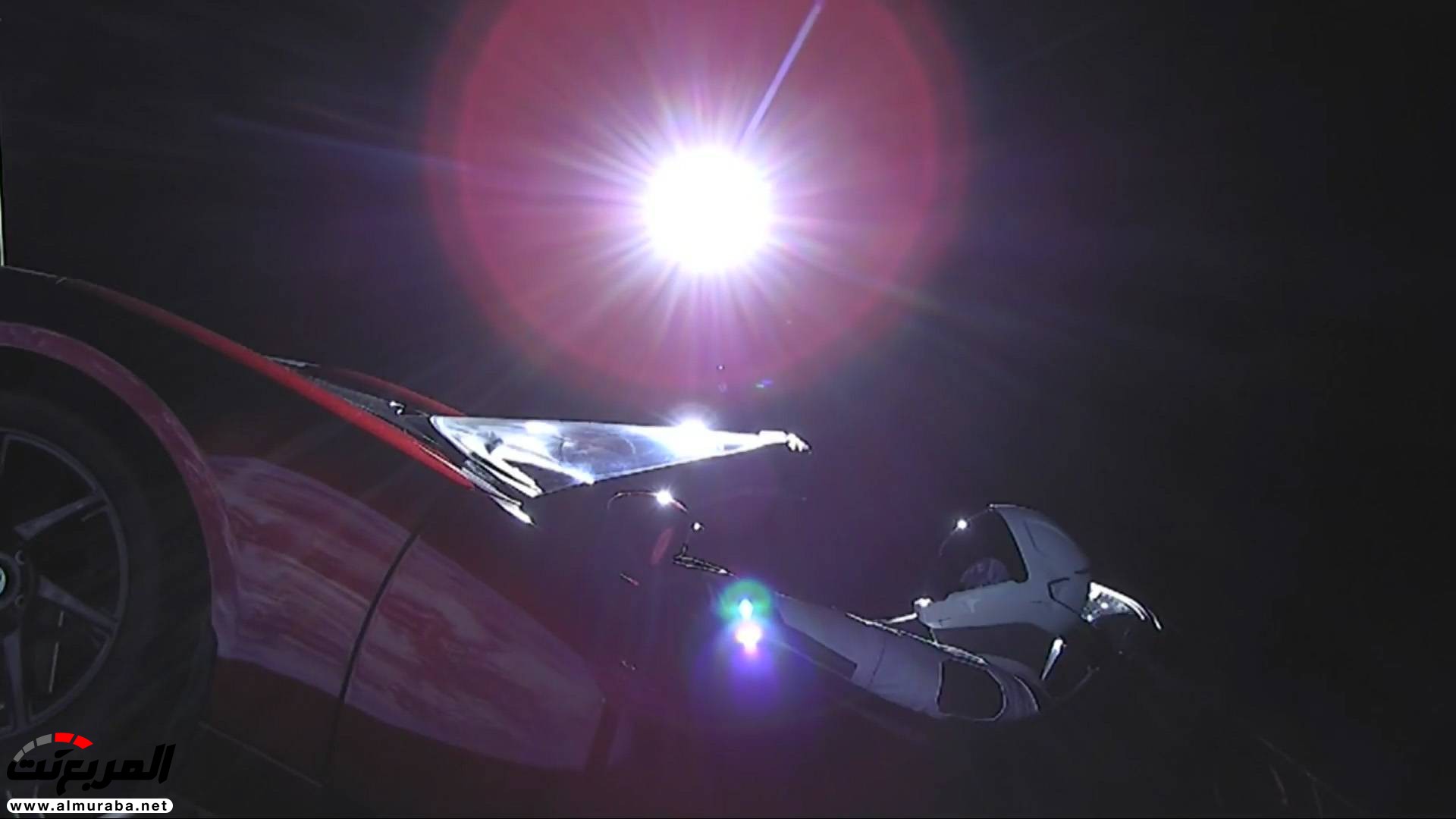 "بالفيديو والصور" إيلون ماسك يطلق تيسلا رودستر إلى المريخ في أقوى صاروخ بالعالم 37