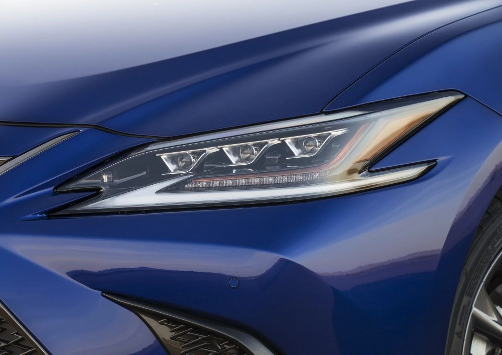 لكزس اي اس 2019 الشكل الجديد الجيل السابع تدشن نفسها رسمياً Lexus ES 38