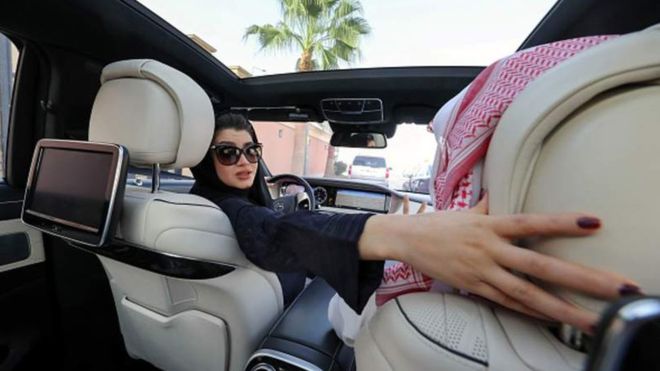 المرور يعلن موعد بدء تنفيذ قرار السماح للمرأة في السعودية بالقيادة 1