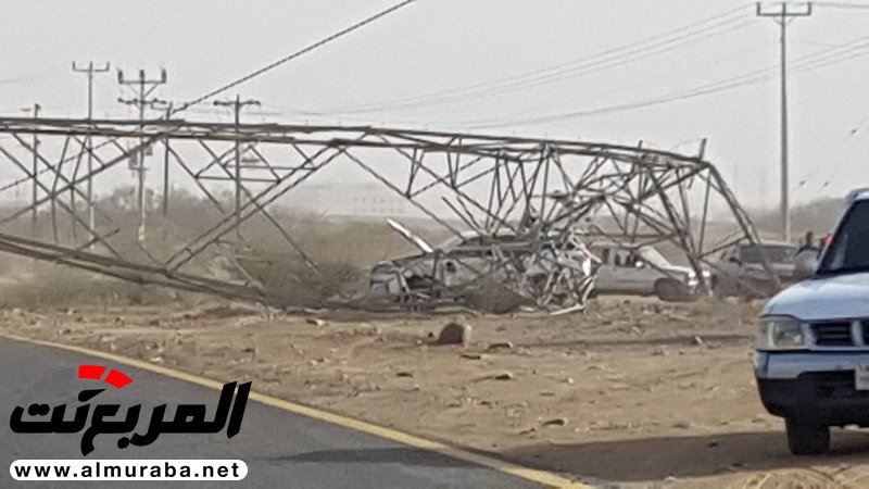 "بالصور" تصادم يسقط برج للكهرباء في محافظة القنفدة 1