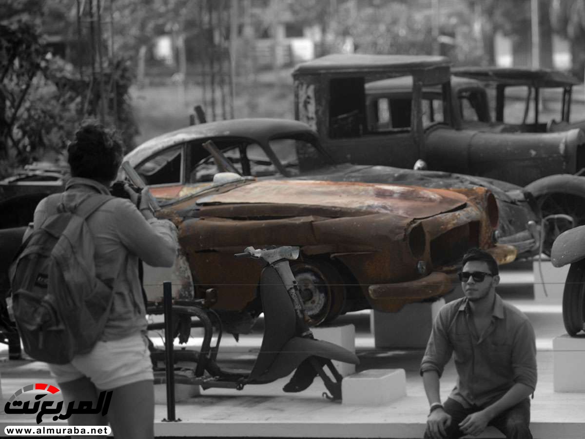 "بالصور" نظرة على أسطول سيارات زعيم العصابات بابلو إسكوبار 25