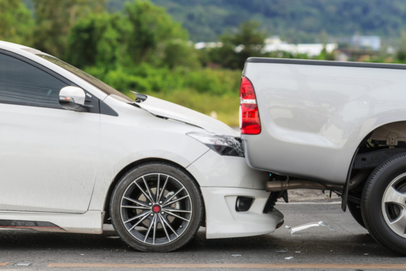 كيف يتم افتعال وقوع الحادث المروري وما دوافعه حسب المرور؟