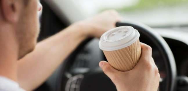 عادات شائعة يفعلها السائقين قد تؤدي إلى حوادث السير 1