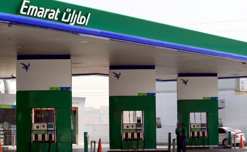 خدمة توصيل الوقود إليك أينما كنت.. في الإمارات