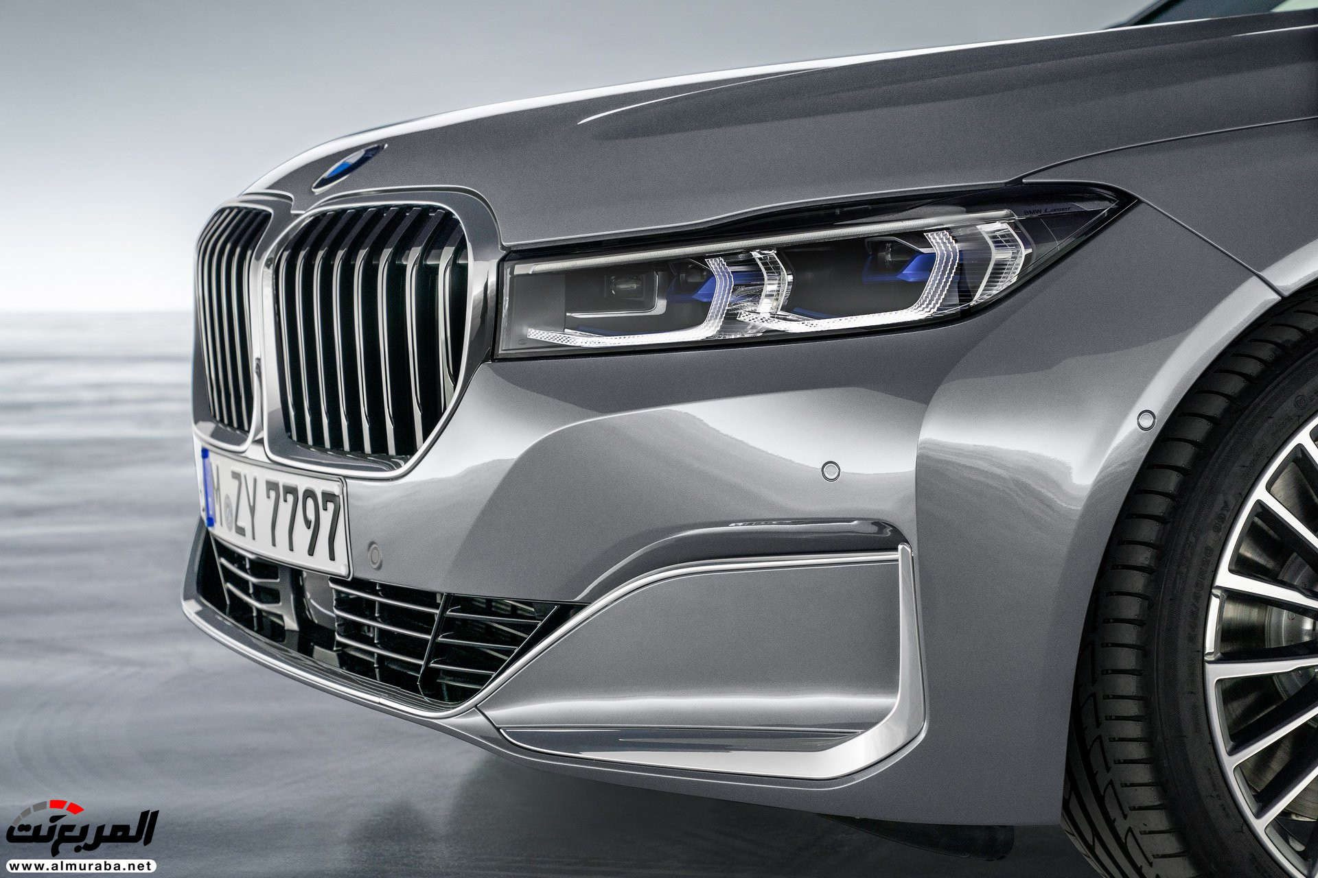 بي ام دبليو الفئة السابعة 2020 المحدثة تكشف نفسها رسمياً "صور ومواصفات" BMW 7 Series 235