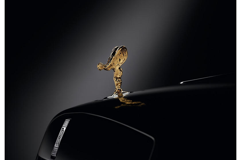 “بالصور” أبرز التماثيل الرمزية من شركات السيارات على مر التاريخ