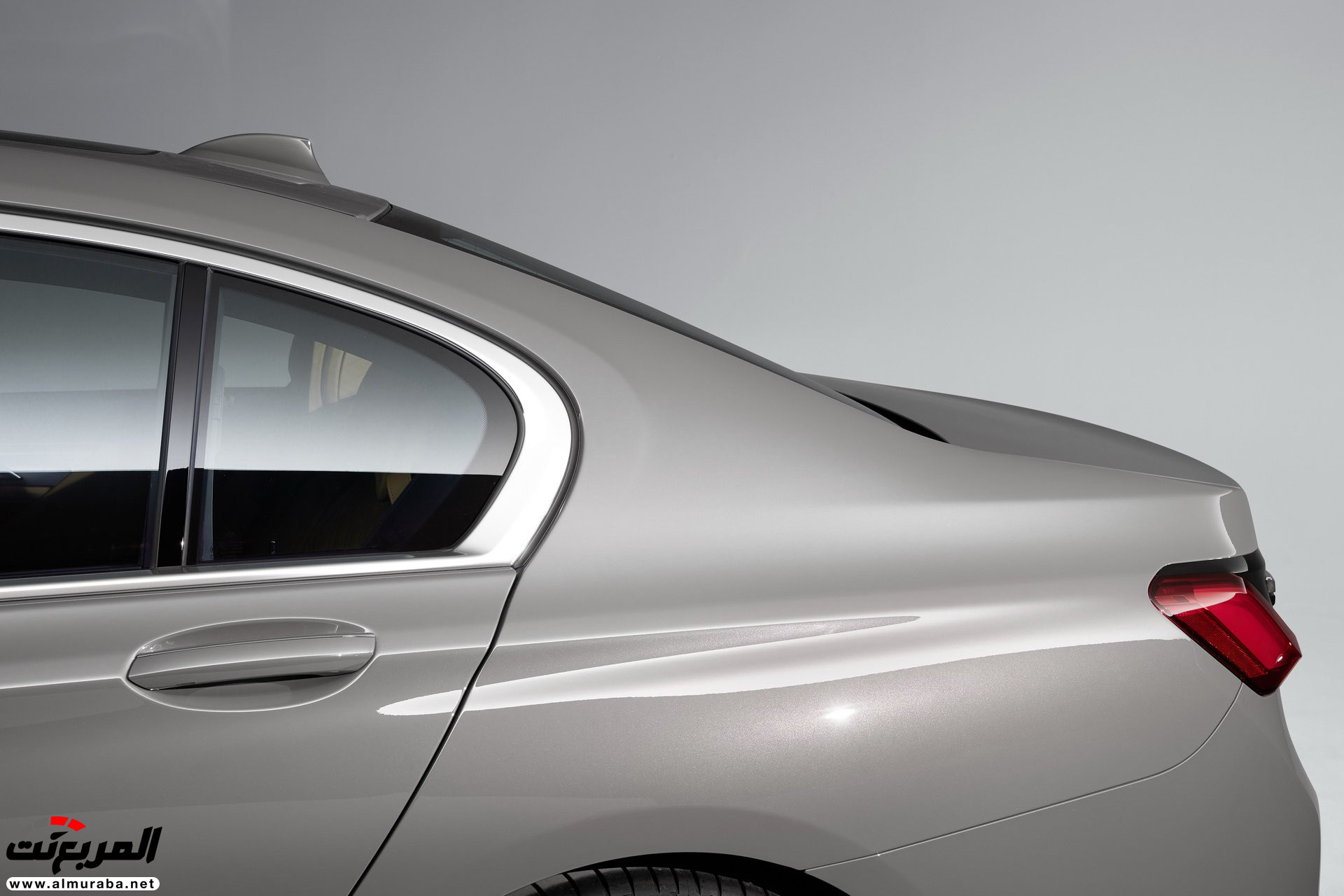 بي ام دبليو الفئة السابعة 2020 المحدثة تكشف نفسها رسمياً "صور ومواصفات" BMW 7 Series 247