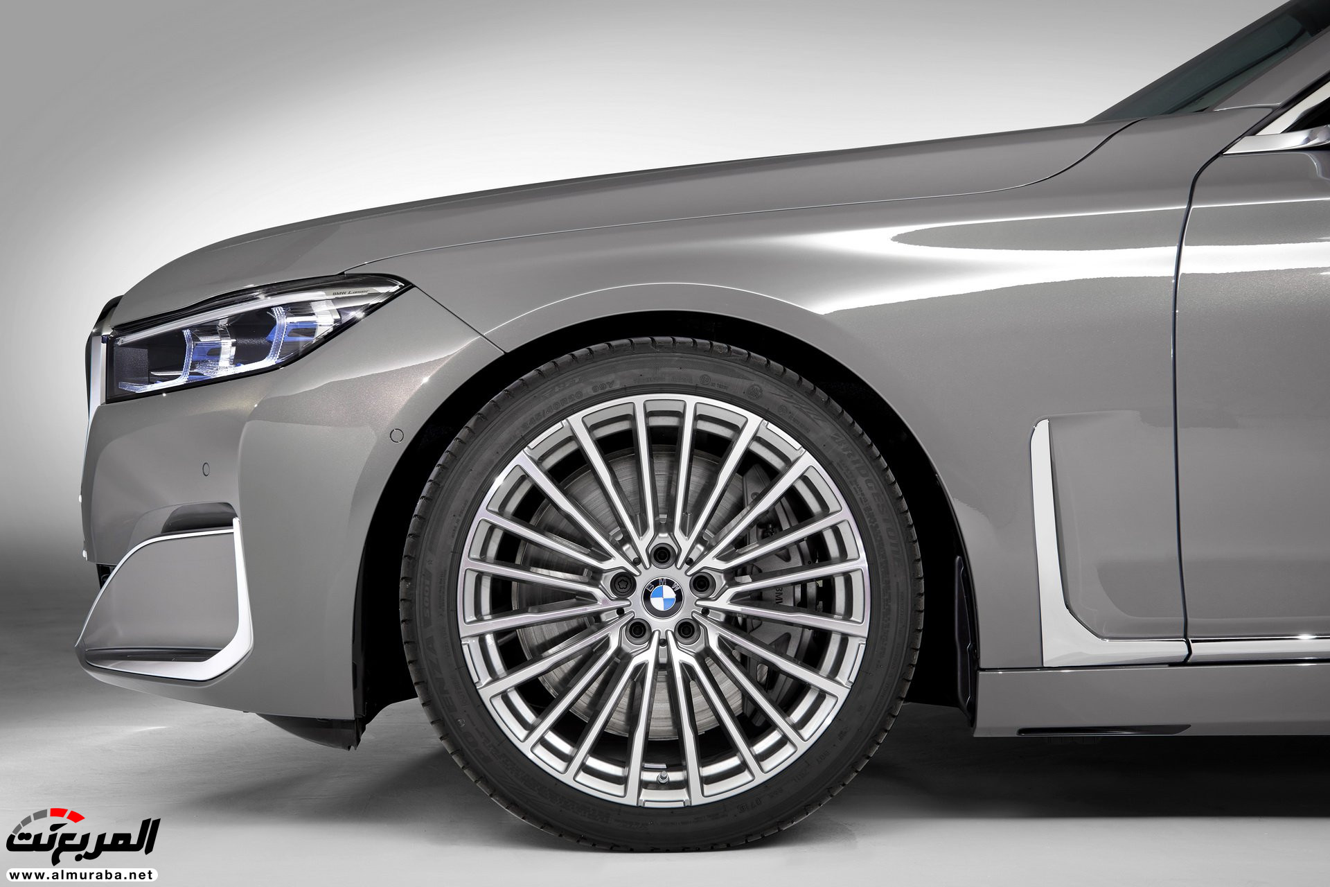 بي ام دبليو الفئة السابعة 2020 المحدثة تكشف نفسها رسمياً "صور ومواصفات" BMW 7 Series 289