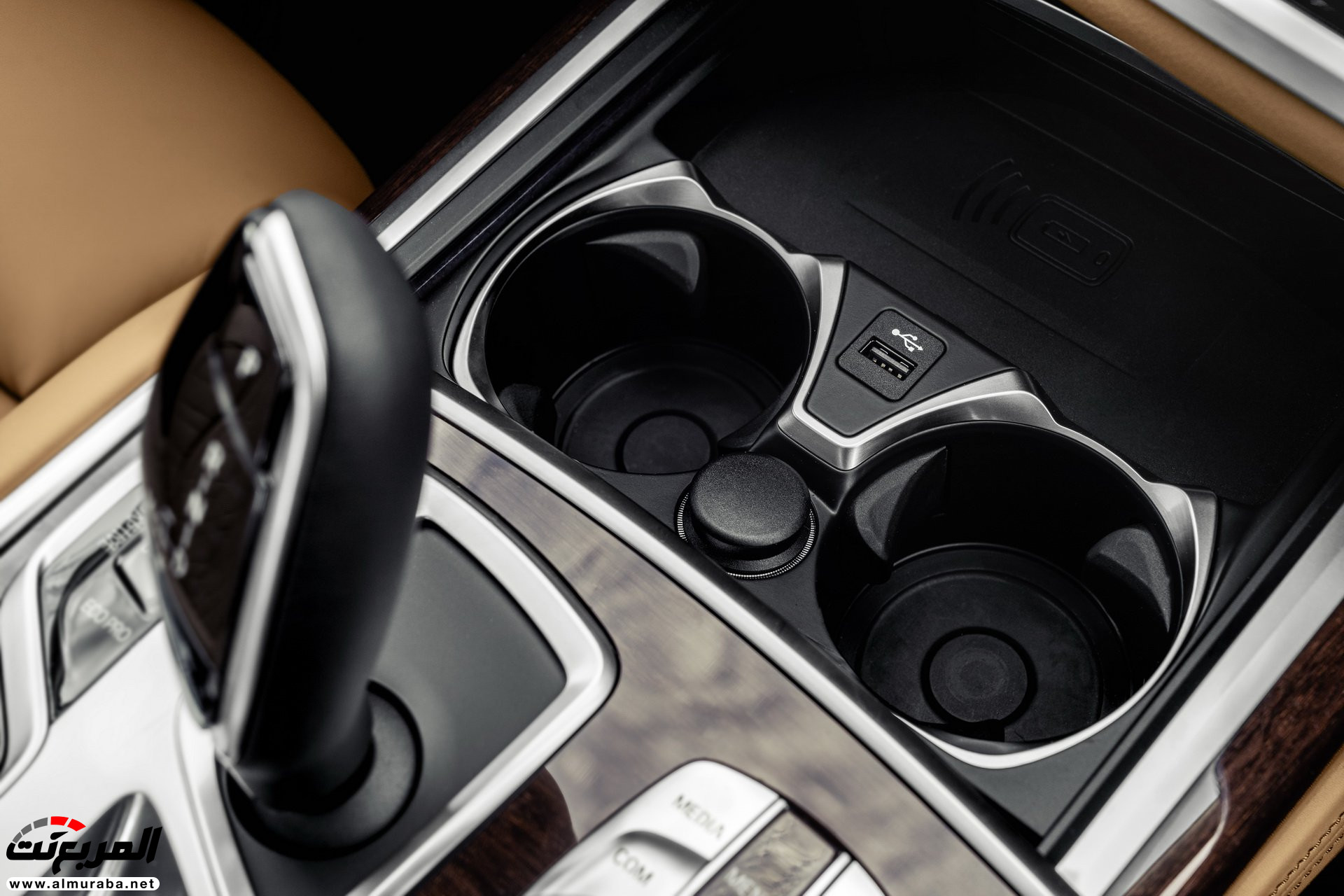 بي ام دبليو الفئة السابعة 2020 المحدثة تكشف نفسها رسمياً "صور ومواصفات" BMW 7 Series 295