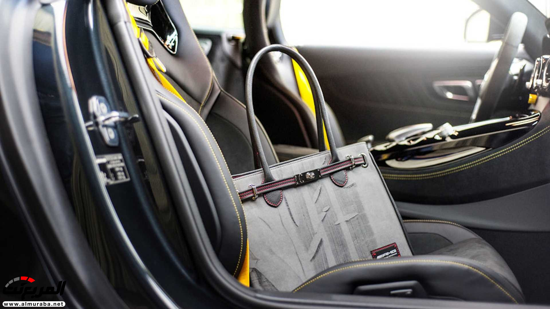 "بالفيديو والصور" مرسيدس AMG تطلق مجموعة حقائب سارت عليها سيارتها GT R 28