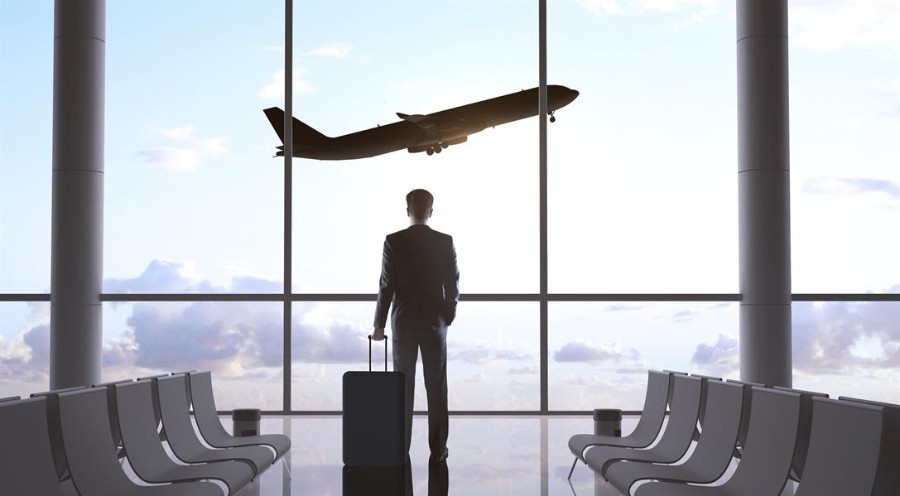 “تفاصيل” محكمة تُلزم شركة طيران محلية بتعويض مواطن بـ 60 ألف ريال!