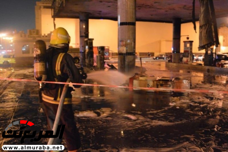 "بالصور" الدفاع المدني يسيطر على حريق اندلع داخل محطة وقود في جدة 3